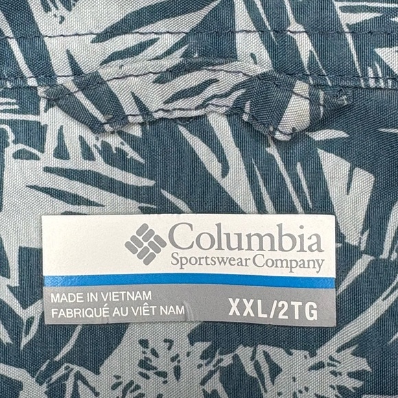 Columbia Men’s Palm Leaves Button Front Short Sleeve
Casual Shirt | Size XXL - Picture 9 of 10
